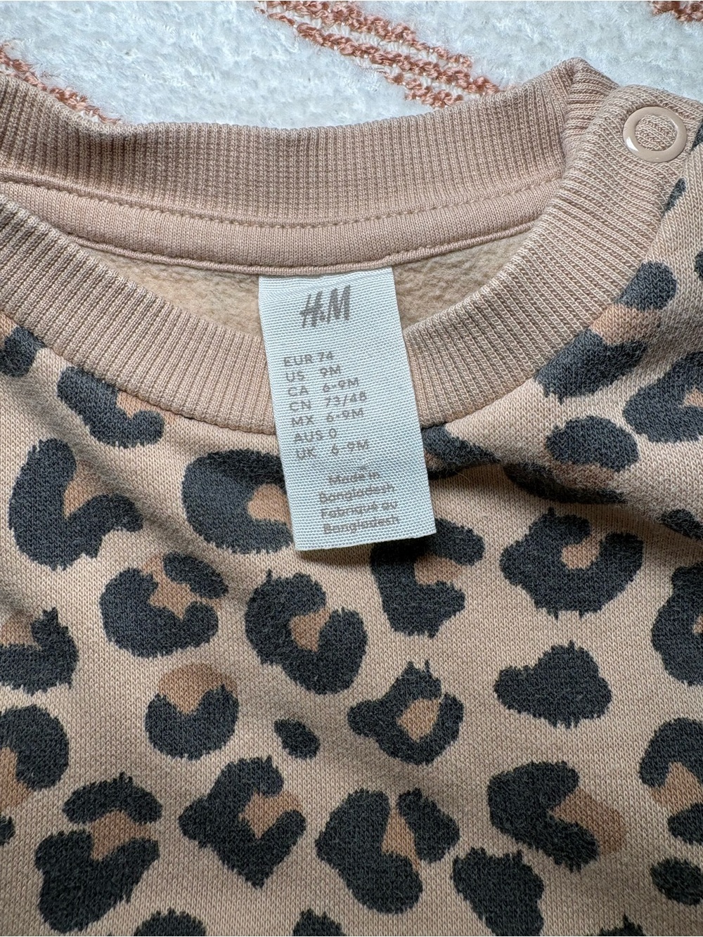 Bundle for free shipping. H&M Baby Leopard Matching Set - Picture 4 of 6